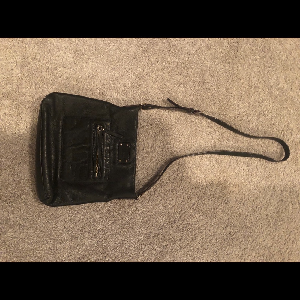 Closet clean out!  kate Spade cross body purse